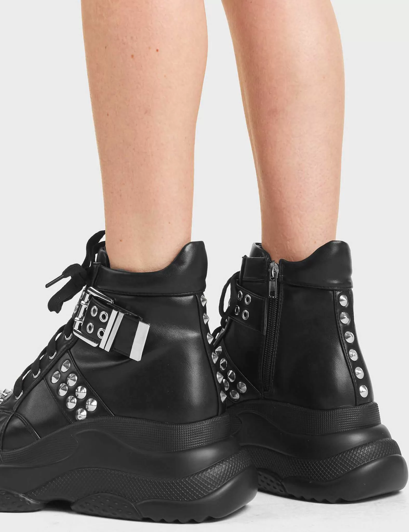 Lamoda Sneakers>Lost It All Chunky Platform Sneakers